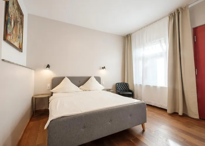 Boutique Charme Rettigstr * באדן-באדן